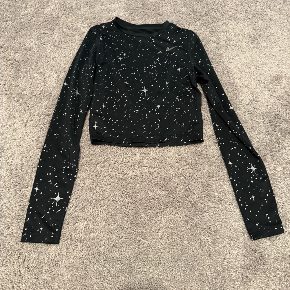 Nike Black Starry Long Sleeve Crop Top